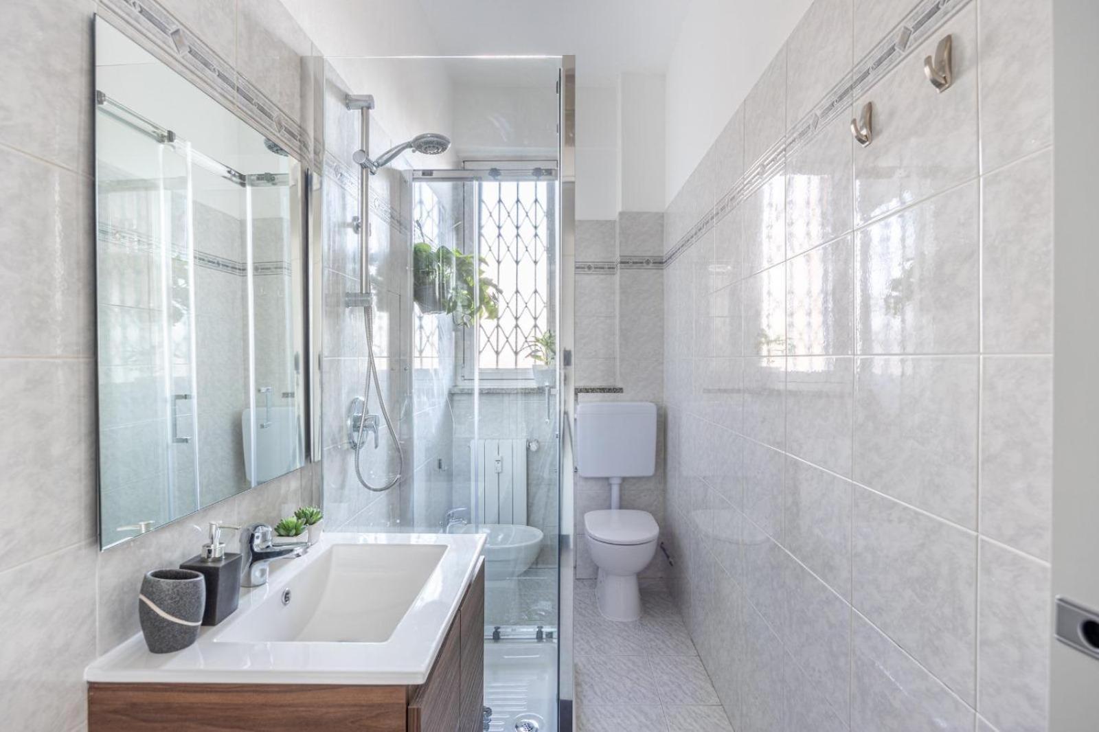 Dreams Little Apartment - M5 Station - Near Center ميلان المظهر الخارجي الصورة