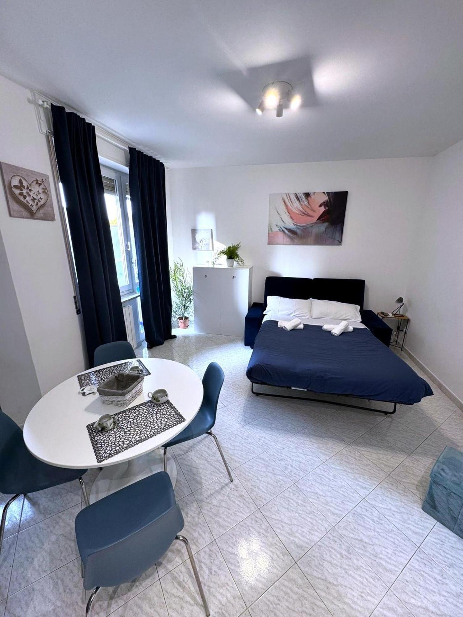 Dreams Little Apartment - M5 Station - Near Center ميلان المظهر الخارجي الصورة